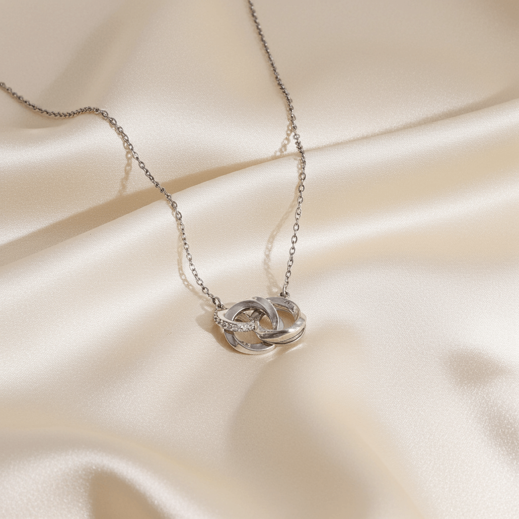Dear Mum Infinite Embrace Necklace - Love Without End