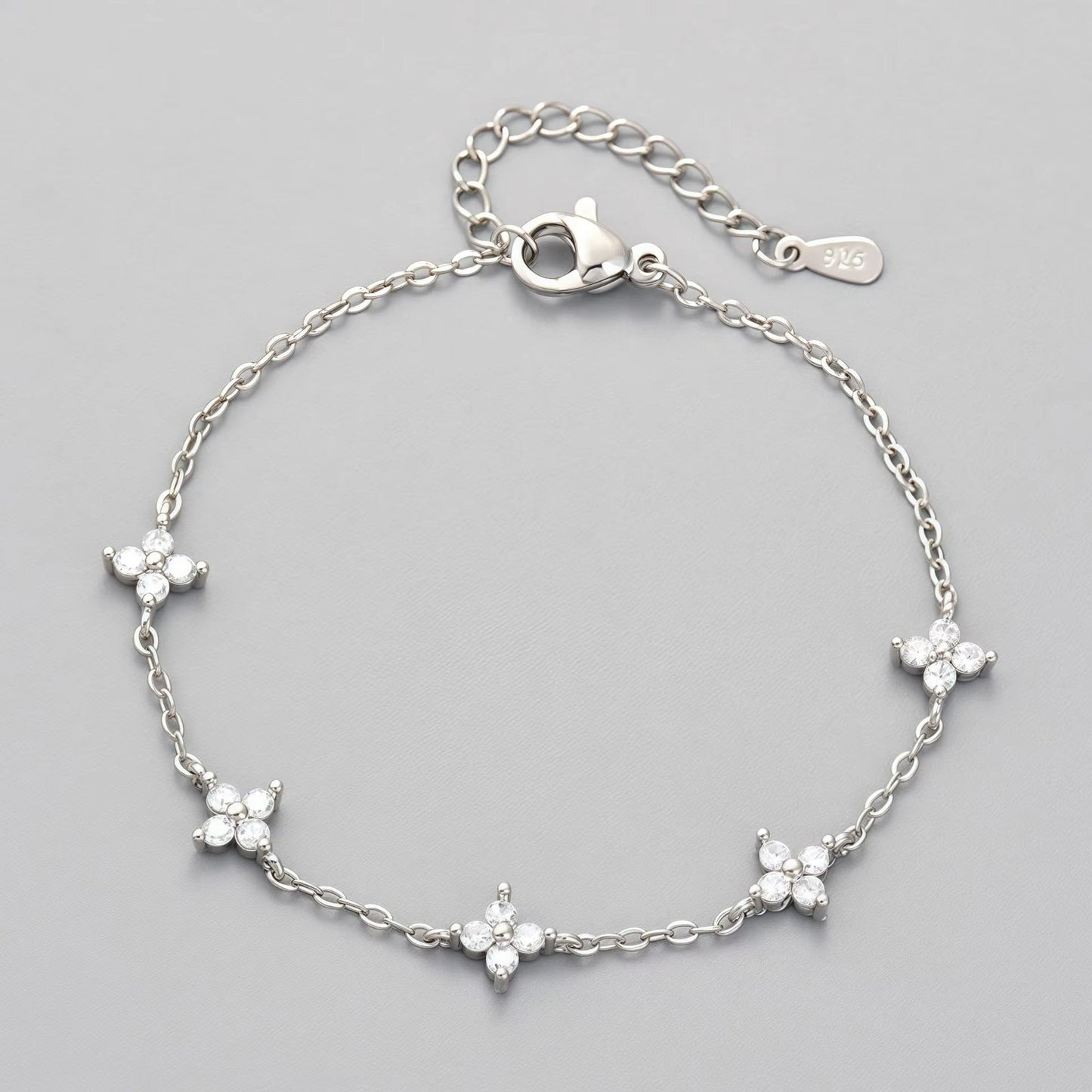 Golden Whisper Bracelet – Mum, My Strength in Every Whisper