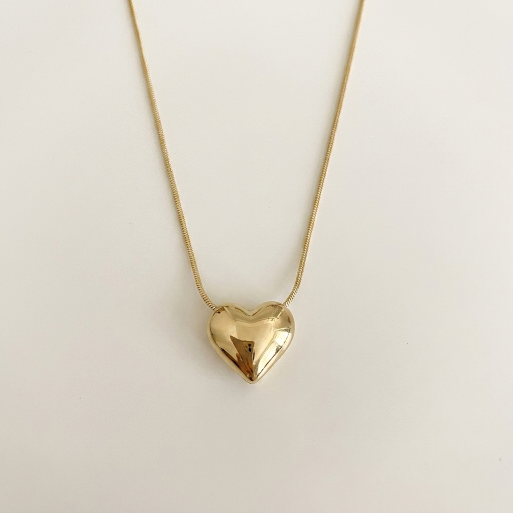 Happy Birthday Mom Close to My Heart Necklace - You’re our heart