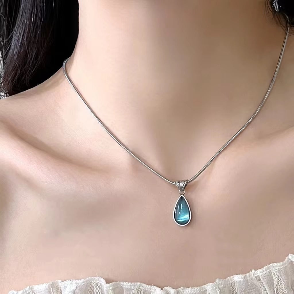 To My Wife Whispering Willow Necklace - Grow With Me